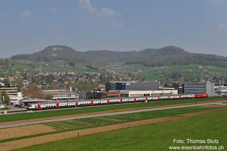 kurzer IC-Dosto bei Sissach
