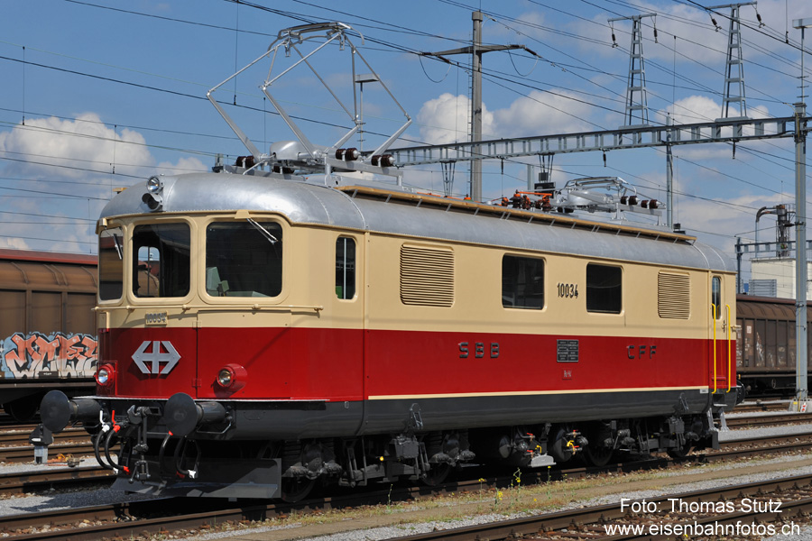 Re 4/4 I 10034
