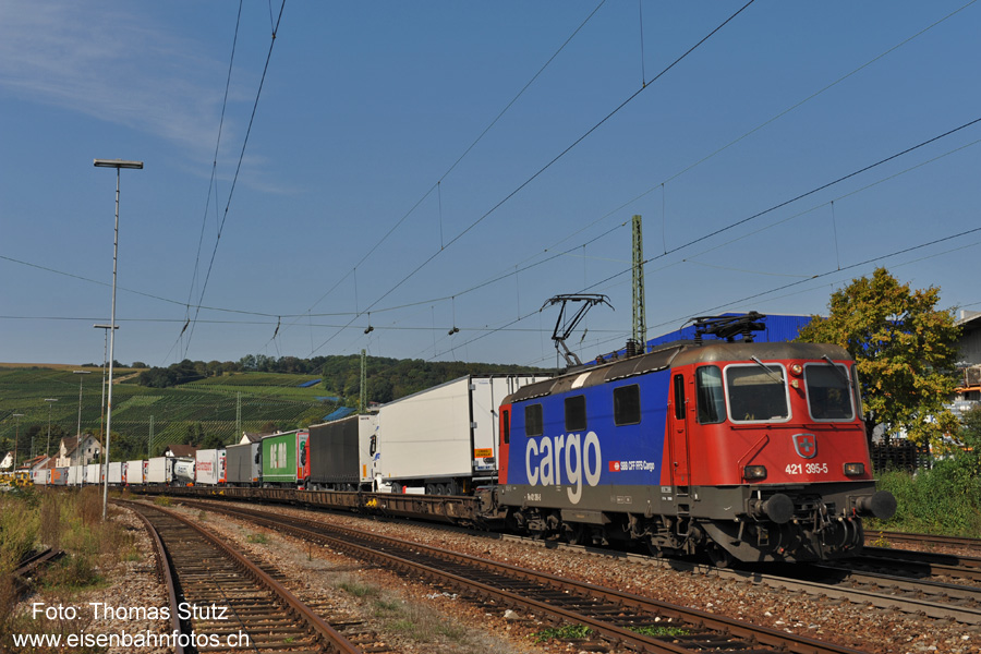 Re 421 mit RoLa
