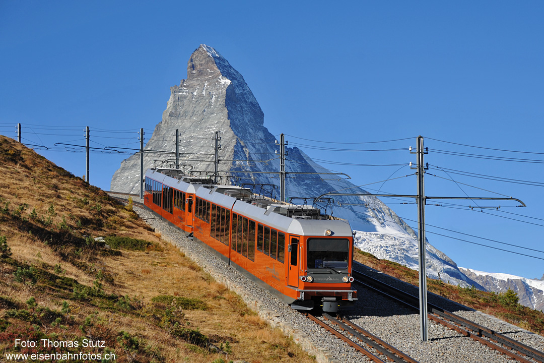 Bhe 4/6 mit Matterhorn
