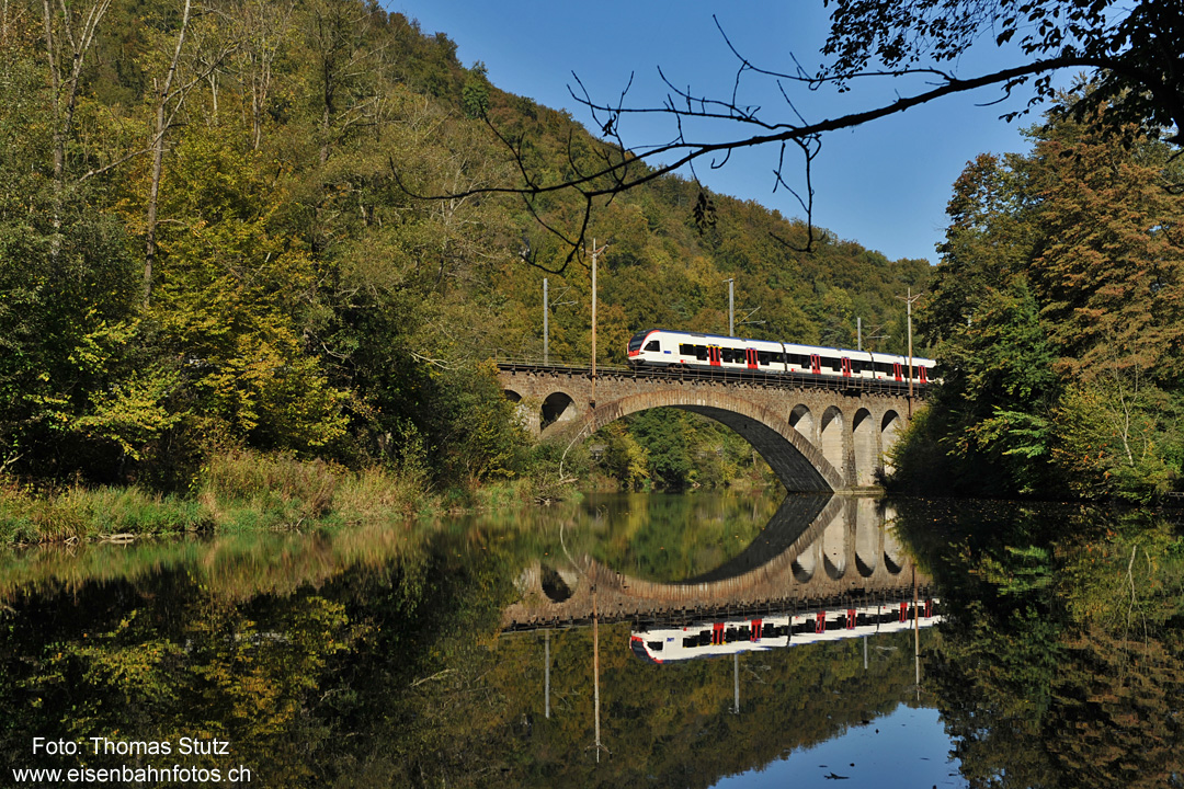 Zuger FLIRT im Laufental
