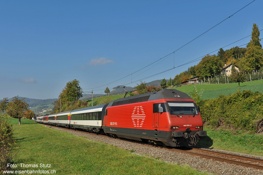 umgeleiteter IC
Wegen des Einspurbetriebs wurde je ein IC pro Stunde und Richtung über Läufelfingen umgeleitet.
