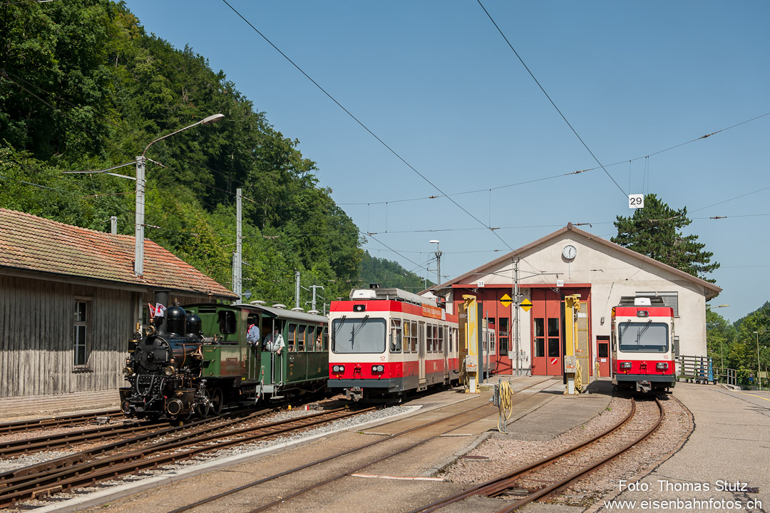 Einfahrt in Waldenburg
