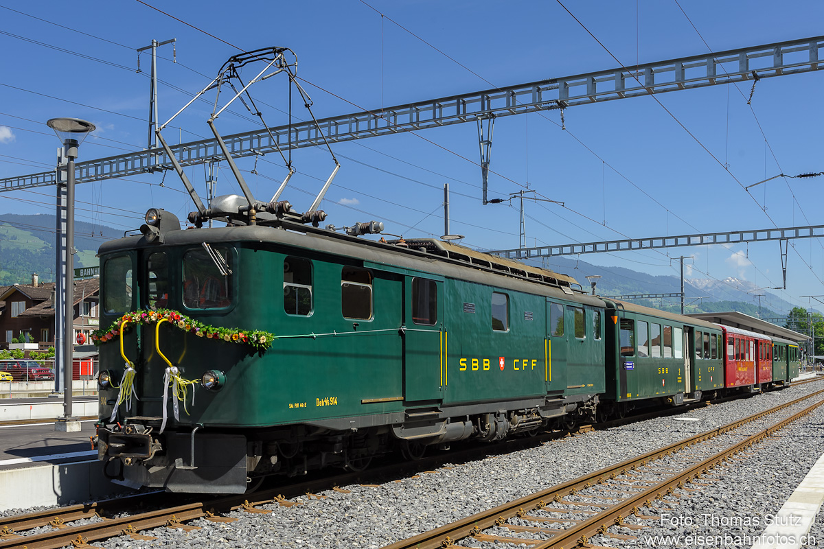 Deh 4/6 mit Extrazug aus Luzern
