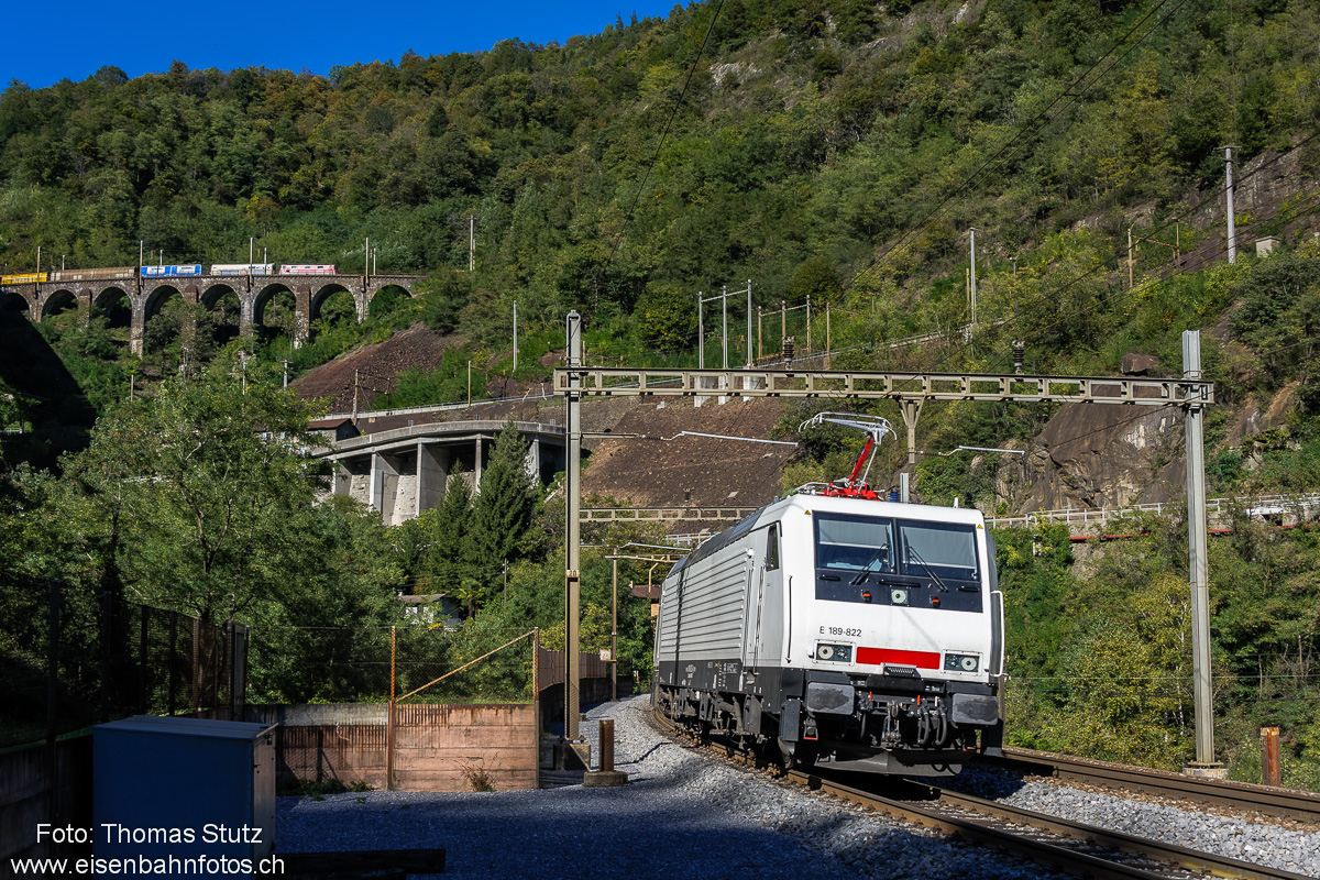 E 189 822 (und Gegenzug)
