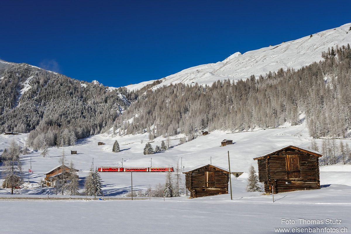 Sportzug unterhalb Davos
