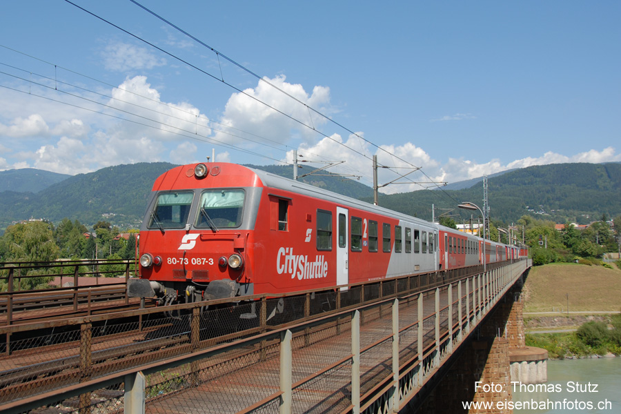 Regionalzug nach Rosenbach
