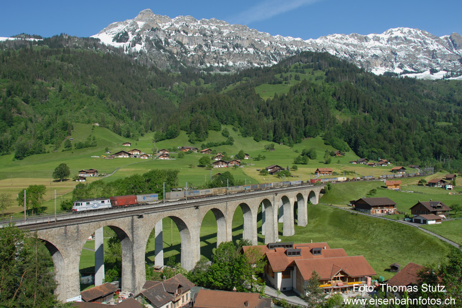 Crossrail mit Schiebedienst
