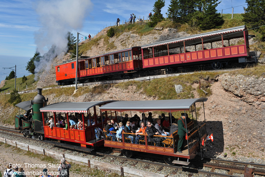Begegnung Dampflok 7 mit Lok 18
