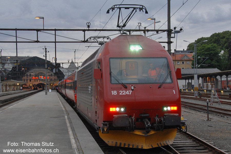 El 18 mit "Vollbeleuchtung"
