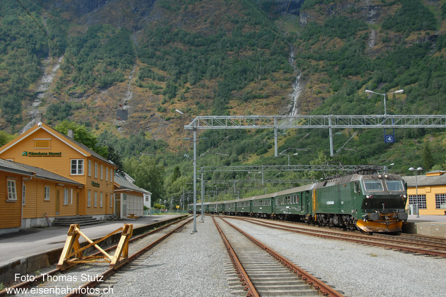 Flåmsbana mit Museum
