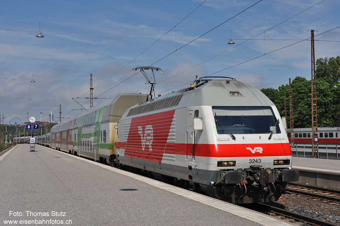 Sr2 mit Doppelstockwagen
