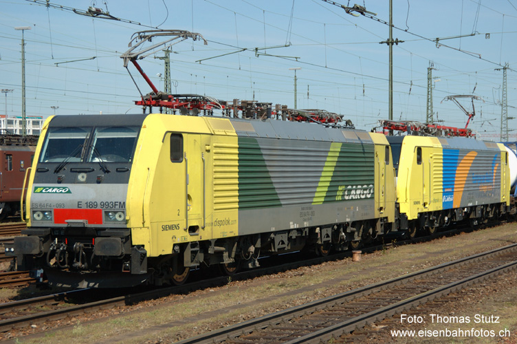 2 x ES 64 F4 (1)
Beide Loks sind von NF Cargo, die hintere im "European Bulls"-Design.
