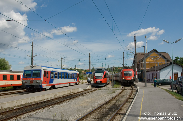 Bahnhof Neusiedl am See
In Neusiedl am See bestehen Anschlüsse Richtung Wien Südbahnhof und Pamhagen.
