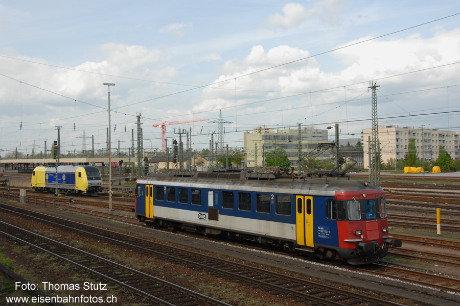 Lokwechsel
Bis Basel Bad Bf war der EuroRunner "25 Jahre IGE" am Zug.
