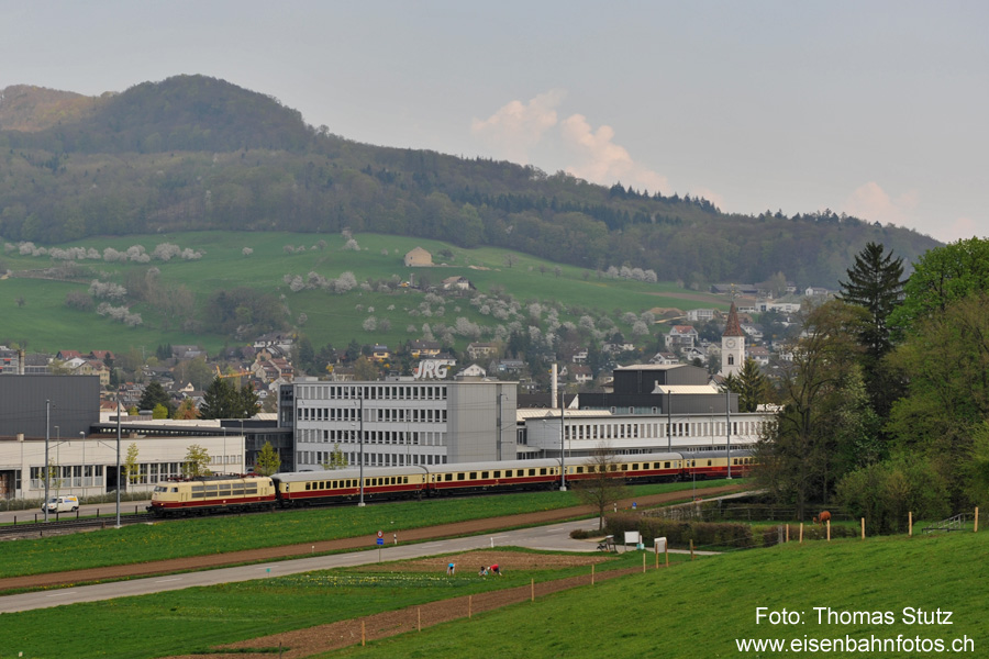 BR 103 in Sissach
