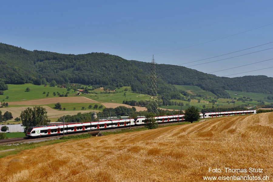 2. Flugzug-Umlauf mit 3 FLIRT
