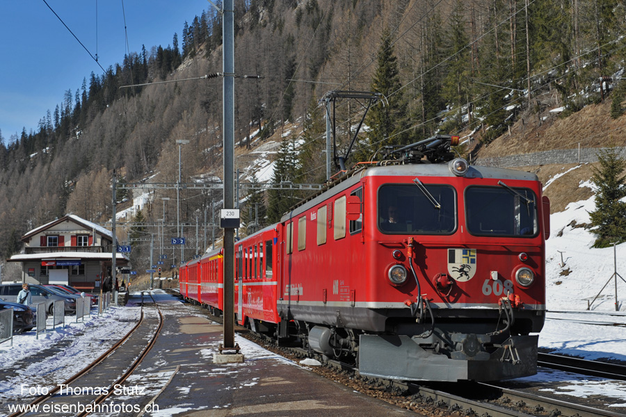 Schlittelzug mit Ge 4/4 I 608
