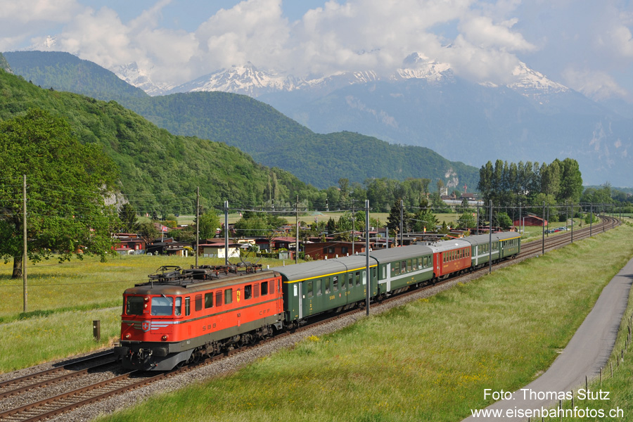 Rückfahrt Ae 6/6 bei Aigle
