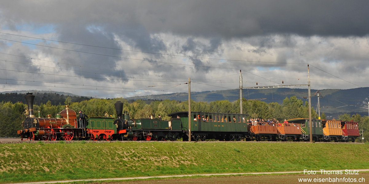 Dampfzug unterwegs nach Lyss
