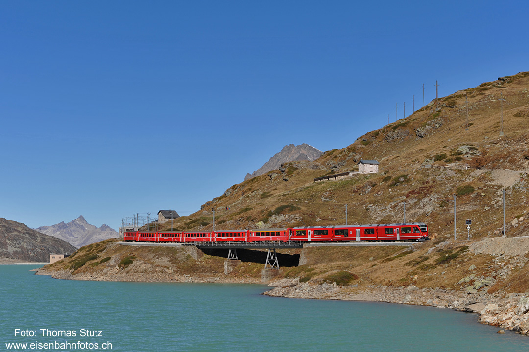 Allegra mit Regionalzug
