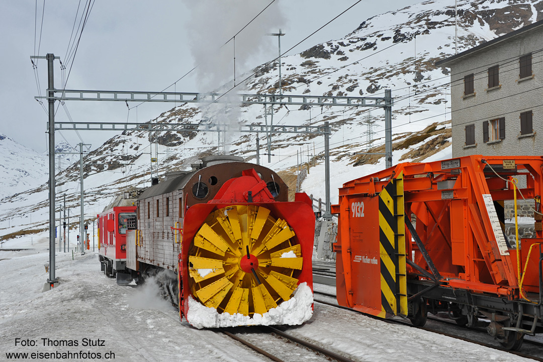Einfahrt Dampfschneeschleuder
