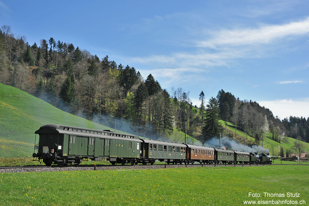Dampfzug vor Gibswil
