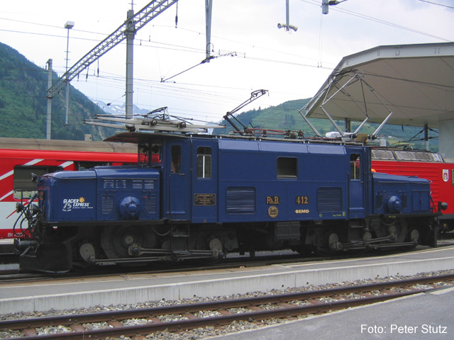 Ge 6/6 I 412 in blau
