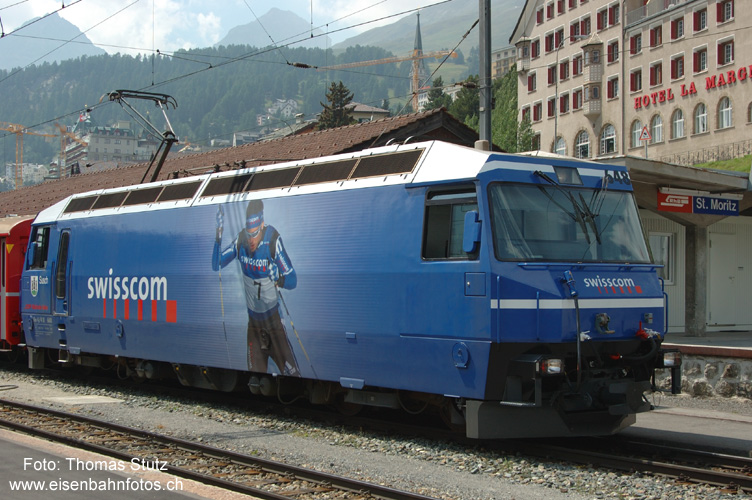 Ge 4/4 III "Swisscom" (1)
Neuste Werbelok der RhB ist die 648. Auch wenn das Motiv nicht darauf schliessen lässt, ist die Lok seit Anfang Juli unterwegs ...
