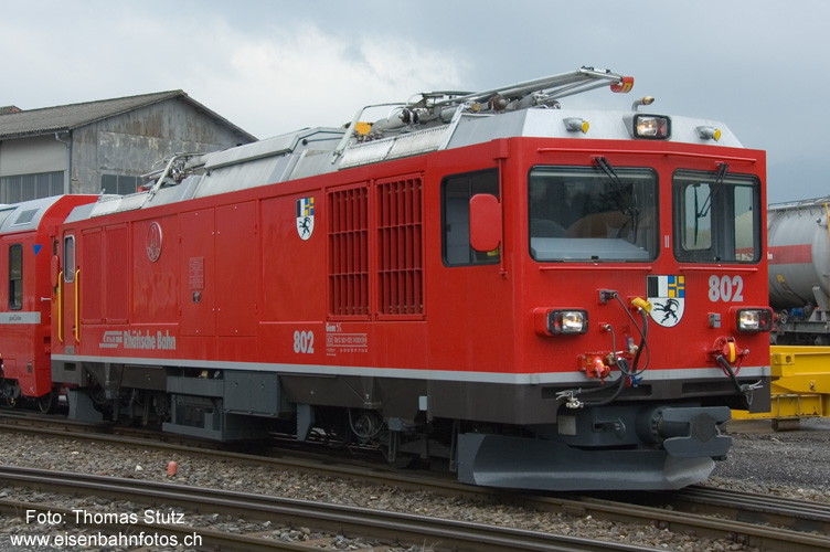 Gem 4/4
Gem 4/4 in einem fahrleitungslosen Gleis im Güterumschlagszentrum.
