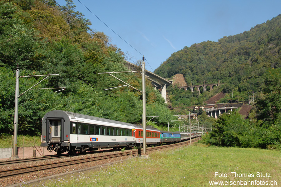 IR mit "PanGottardo"-Wagen
