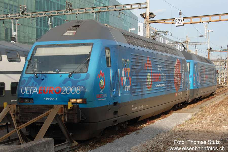 wegstellen der Loks in Basel
In Basel werden beide Loks gemeinsam weggestellt.

