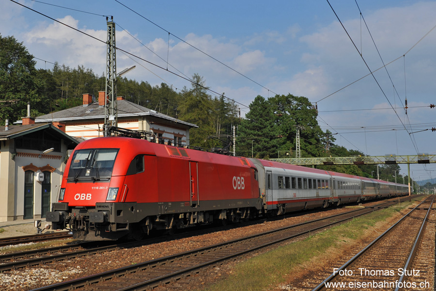 1116 mit IC "Alpendorf Bergbahnen"
