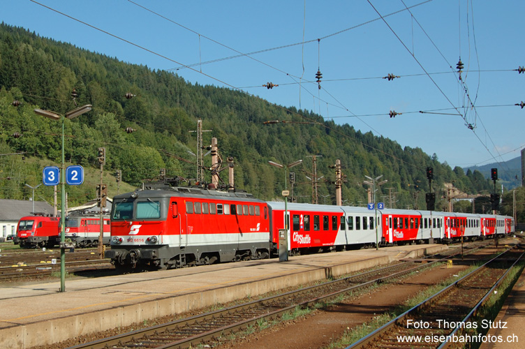 Regionalzug am Semmering
Regionalzug 1633 Wiener Neustadt Hbf - Mürzzuschlag
